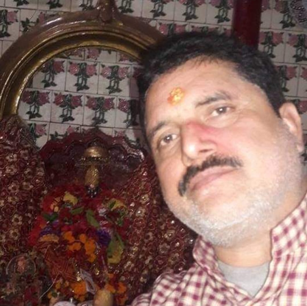 पुजारी जी द्वारा ध्यान साधना